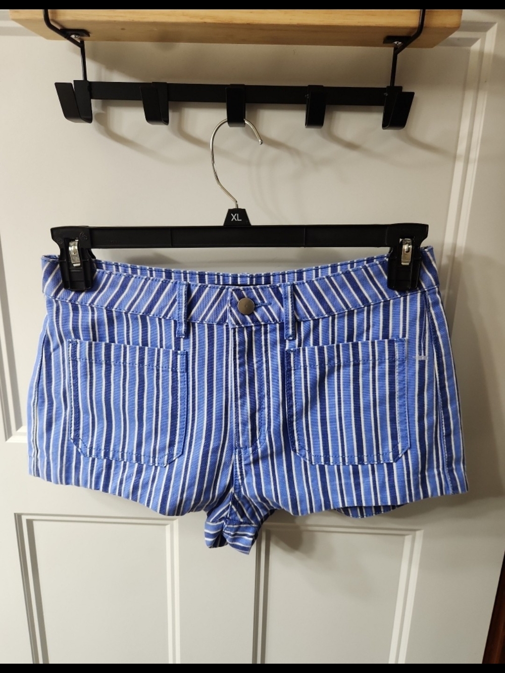 silence + noise Striped Shorties